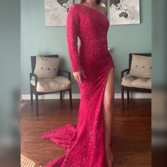 Portia and Scarlett Dresses & Skirts - Portia and Scarlett hot pink pageant gown or prom dress